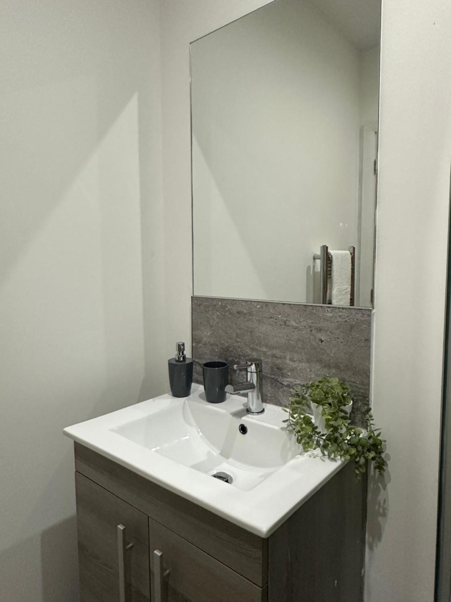 Retro Suite A Luxury Apartment With King Size Bed Wii Games And Entertainment Leicester Extérieur photo
